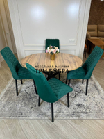 Круглый раздвижной стол "Лофт", дуб вотан и стулья "Бентли" изумруд