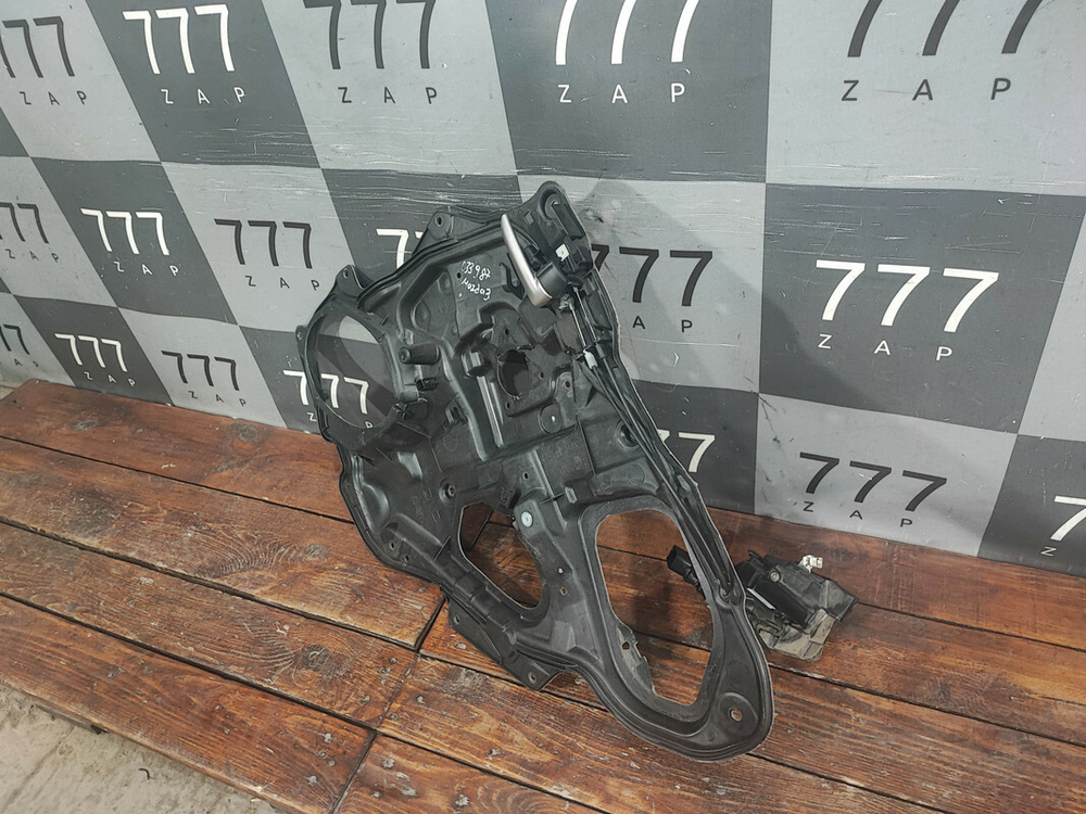 Панель двери задней правой Mazda 3 (BK) 02-09 Б/У Оригинал BP4K7297XG