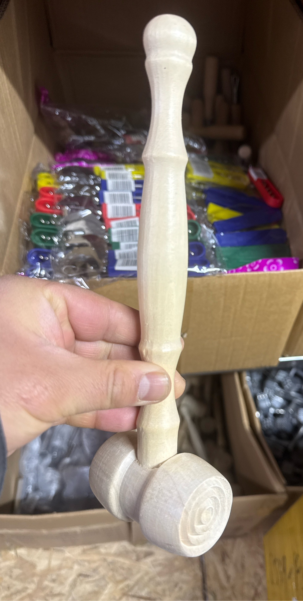 молоток деревянный кухонный