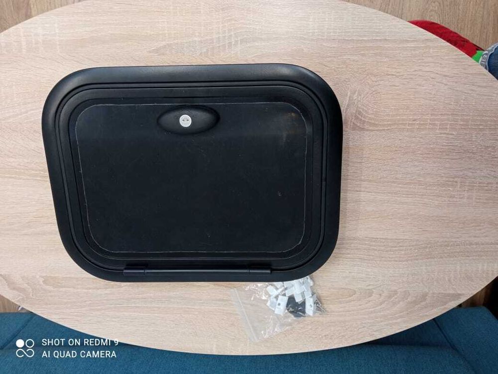 Сервиcный люк Mobile Comfort SD4030B 40*30 см чёрный