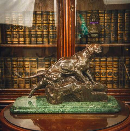 Скульптура " Ревущий тигр", Thomas Cartier (1879-1943).