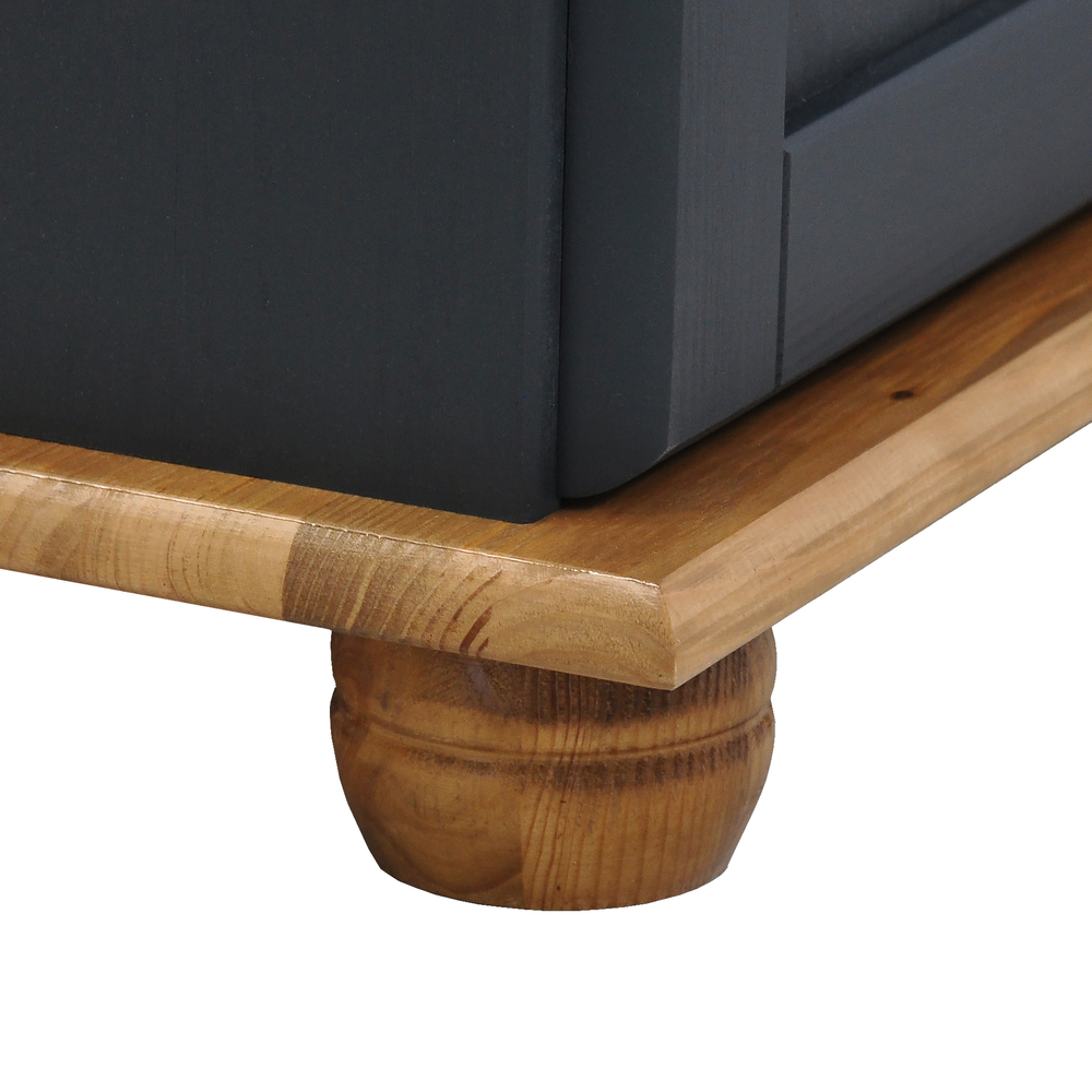 Шкаф-витрина Лена трехдверный из массива сосны, 132х39х192 см / буфет для кухни, серый/антик