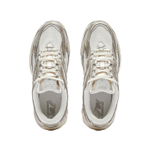 New Balance 725v1 Moonbeam