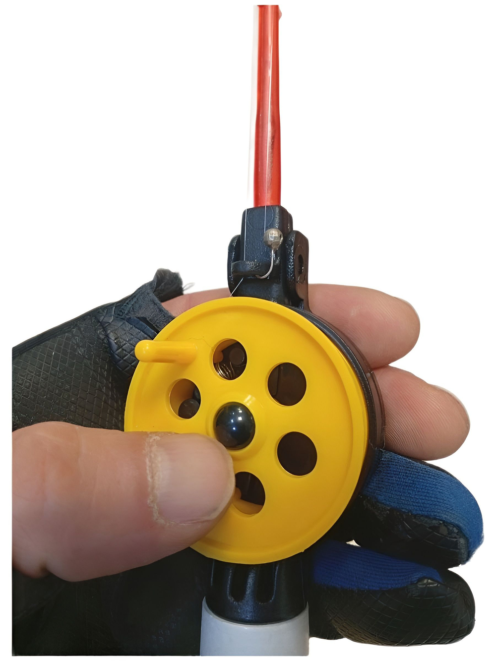 Поставушка оснащенная на плотву.