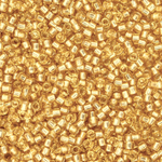 Японский бисер TOHO Round 15/0 (№22F), с внутренним серебрением, прозрачный матовый