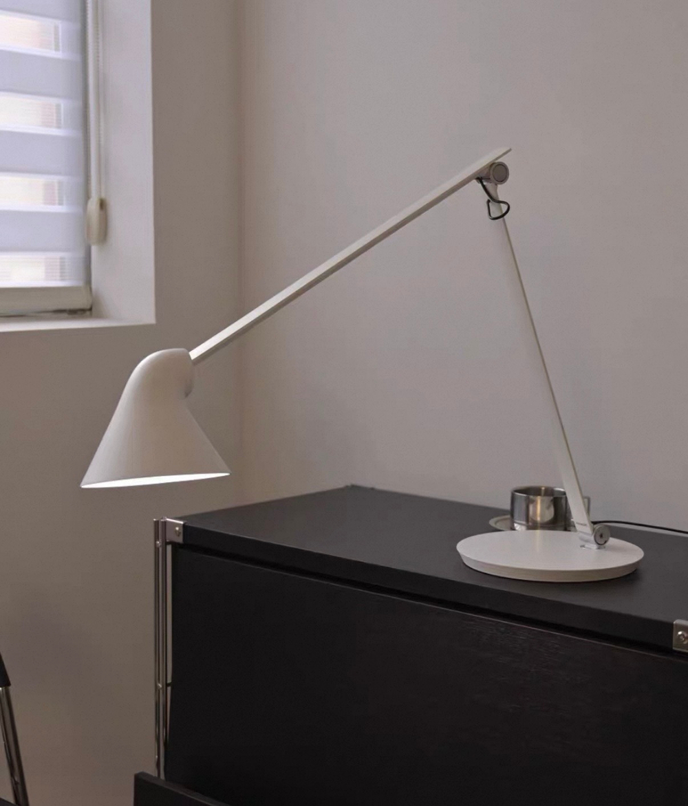 Table design lamp NJP by Nendo (Louis Poulsen) (white)