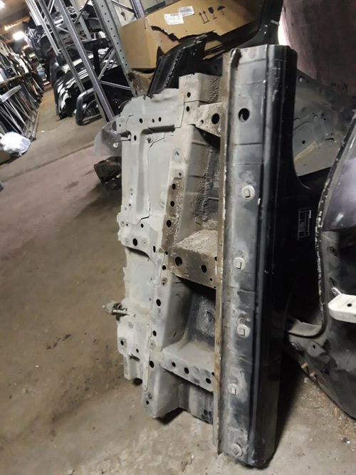 Стойка кузова правая Mazda CX-9 1 (06-16)