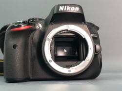 Nikon D5100 33.000 кадров