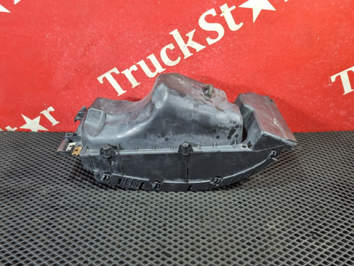 Корпус фары левой