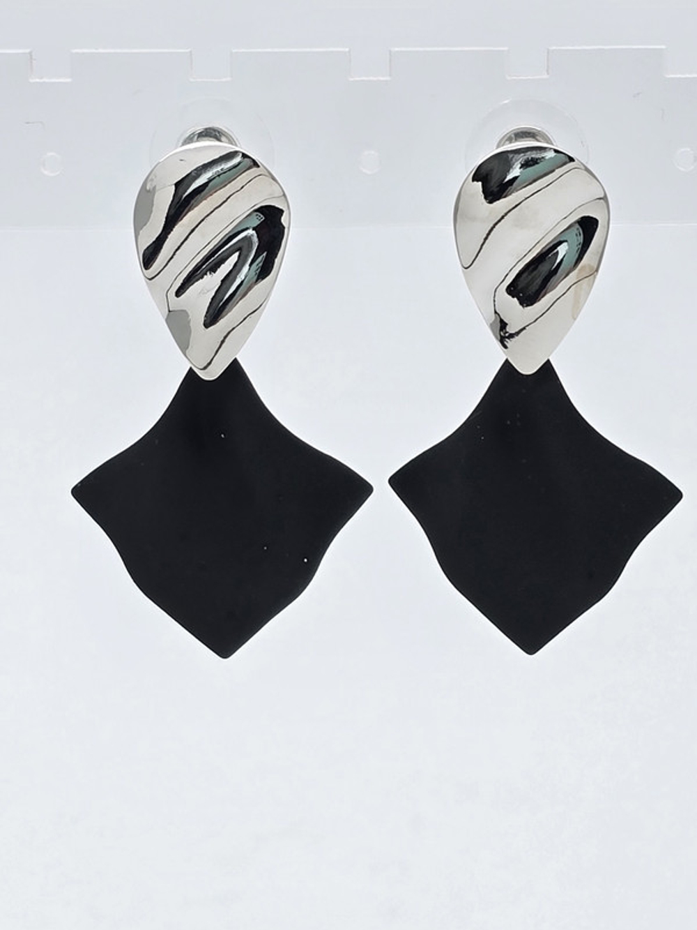 91003905 Серьги Selena