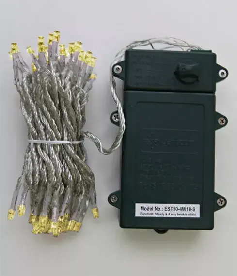 Светодиодная гирлянда 10 м., 3 батарейки типа D 4.5V, 100 LED ламп цвета шампань, таймер, прозрачный провод, LTC (EST100-4W10-8CH)