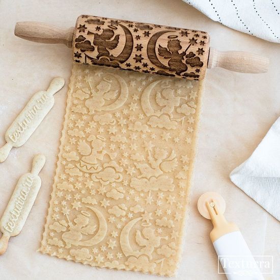 Малая скалка с узором На облаках