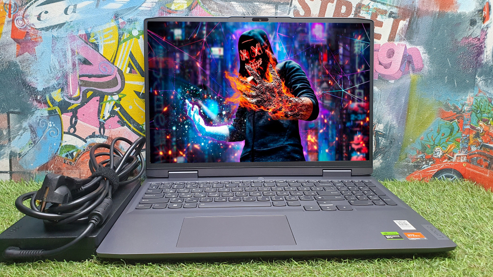 Игровой Lenovo Ryzen 7/16Gb/RTX 4050 6Gb/144Hz/ LOQ 16APH8 82XU000X/Windows 11
