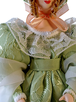 Кукла коллекционная Барышня в летнем костюме 19 века