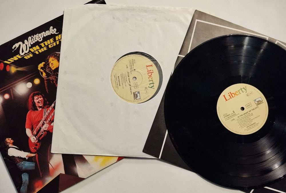 Винтажная виниловая пластинка LP Whitesnake Live In The Heart Of The City (Germany 1980)