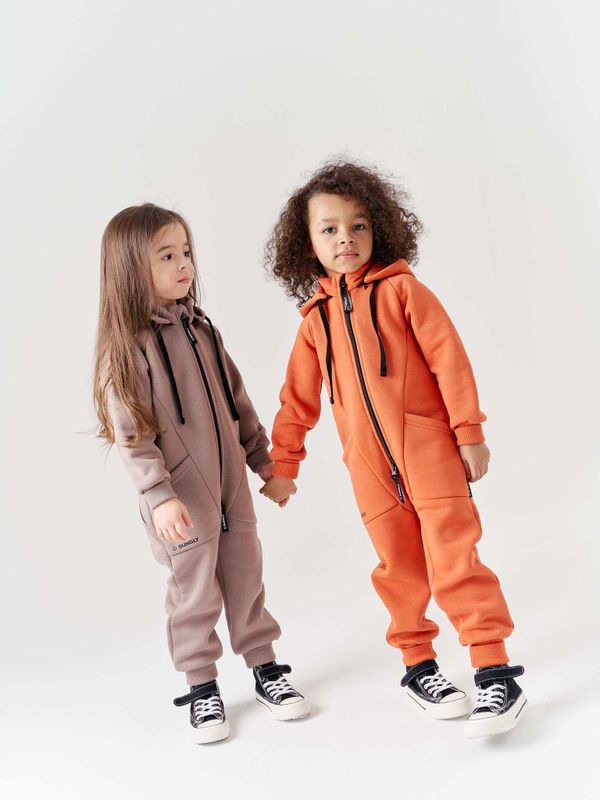 Комбинезон-трансформер с клапаном 