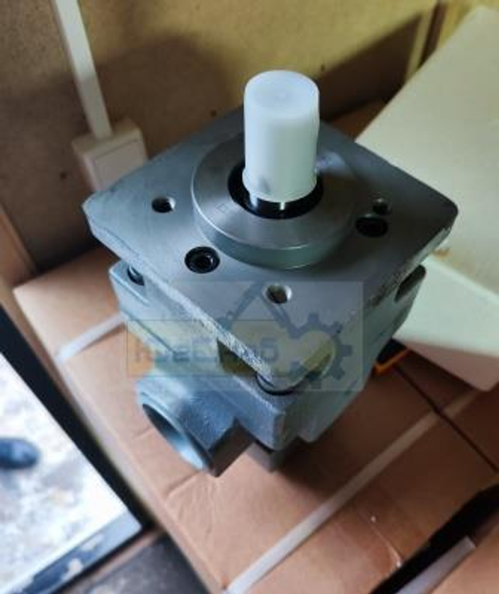 ✅Насос пластинчатый 5Г12-24АМ✅