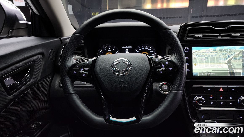 KG Mobility (Ssangyong) Very New Tivoli Бензин 1.5 2WD (01.2020)