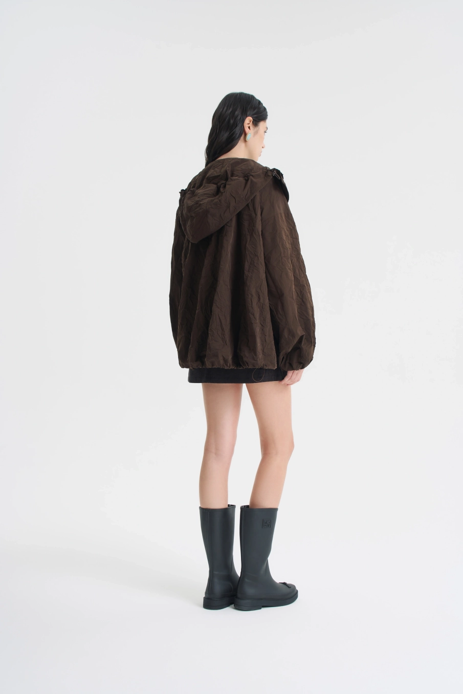 Куртка из жатой плащёвки