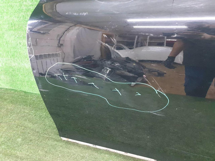 Дверь передняя левая Genesis G90 (2016-2022)