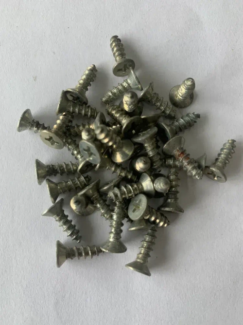 Шуруп 4 x 13 мм 220 шт. 0.219 кг.