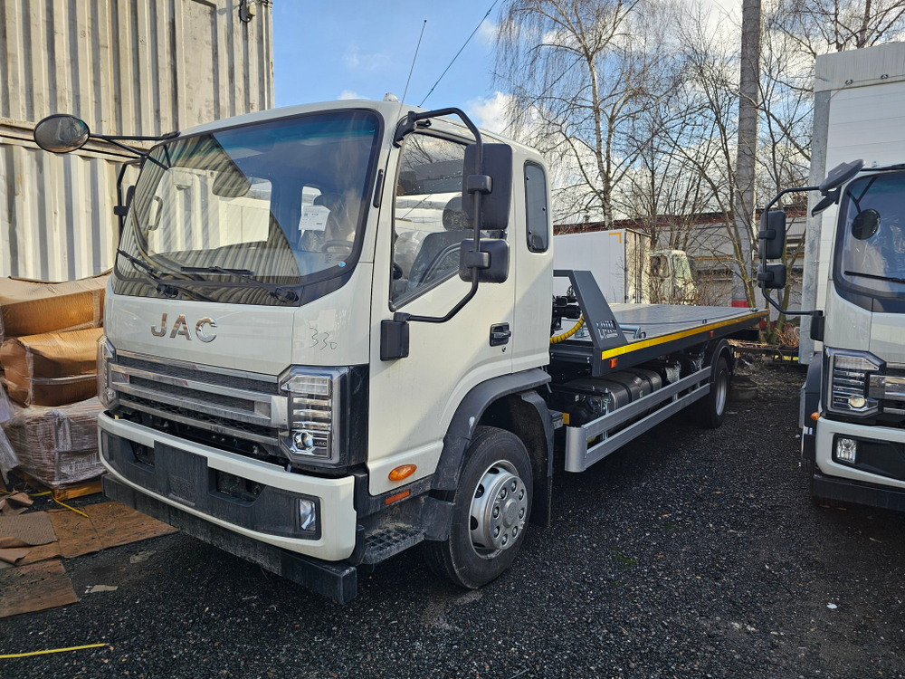 Эвакуатор JAC N120 со сдвижной платформой