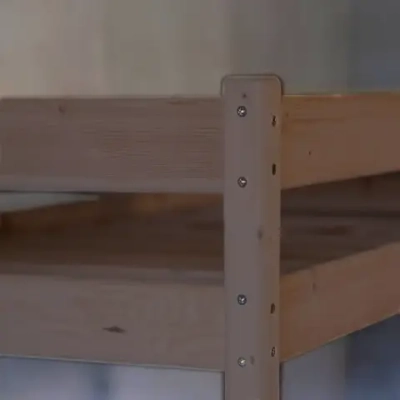 Двухъярусная кровать из массива сосны 200х90х150 см,