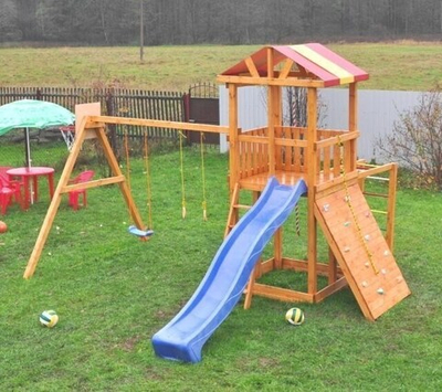 Детская деревянная площадка  для дачи «Мадрид 22»