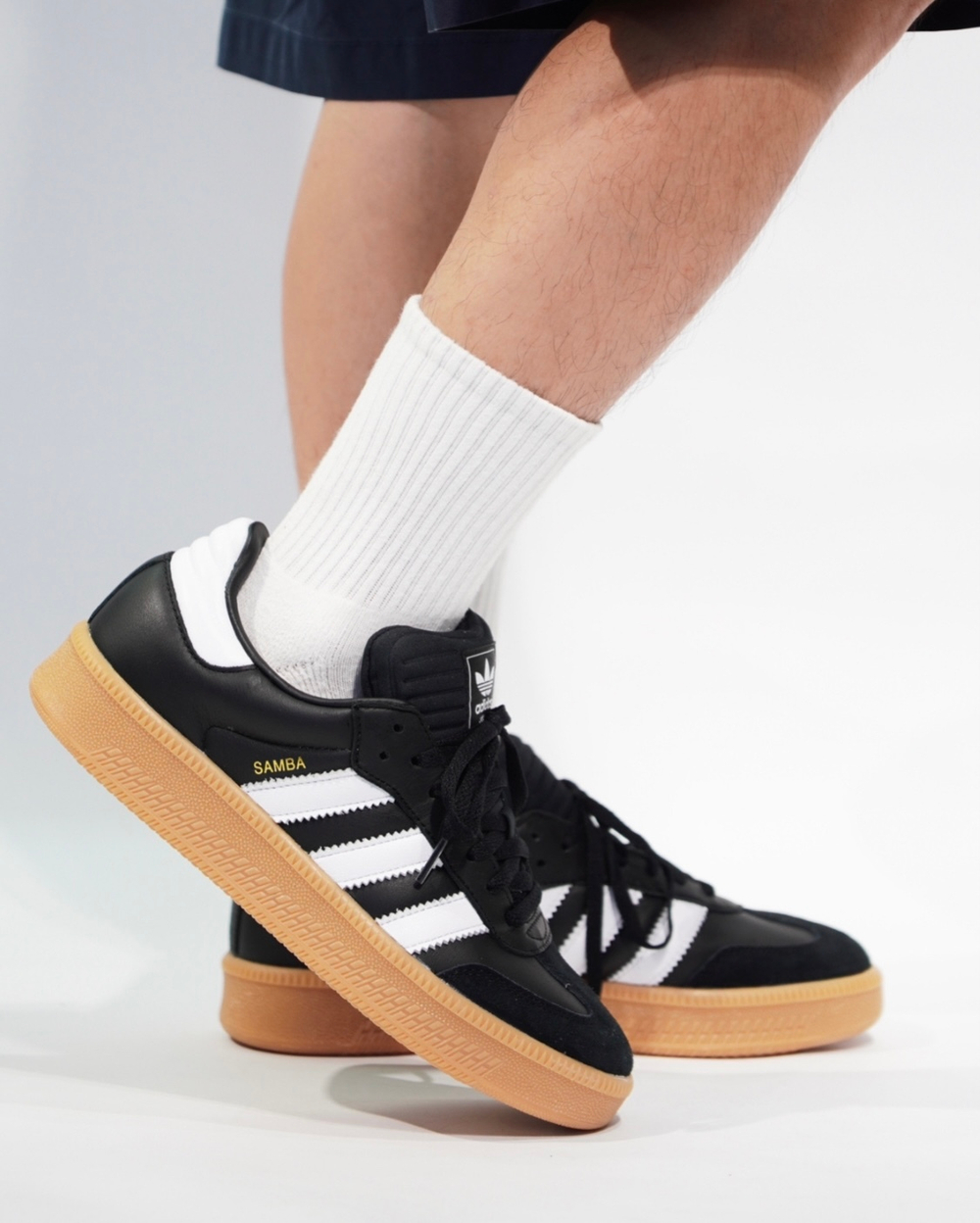 Кроссовки Adidas Originals Samba XLG 'Black' IE1379