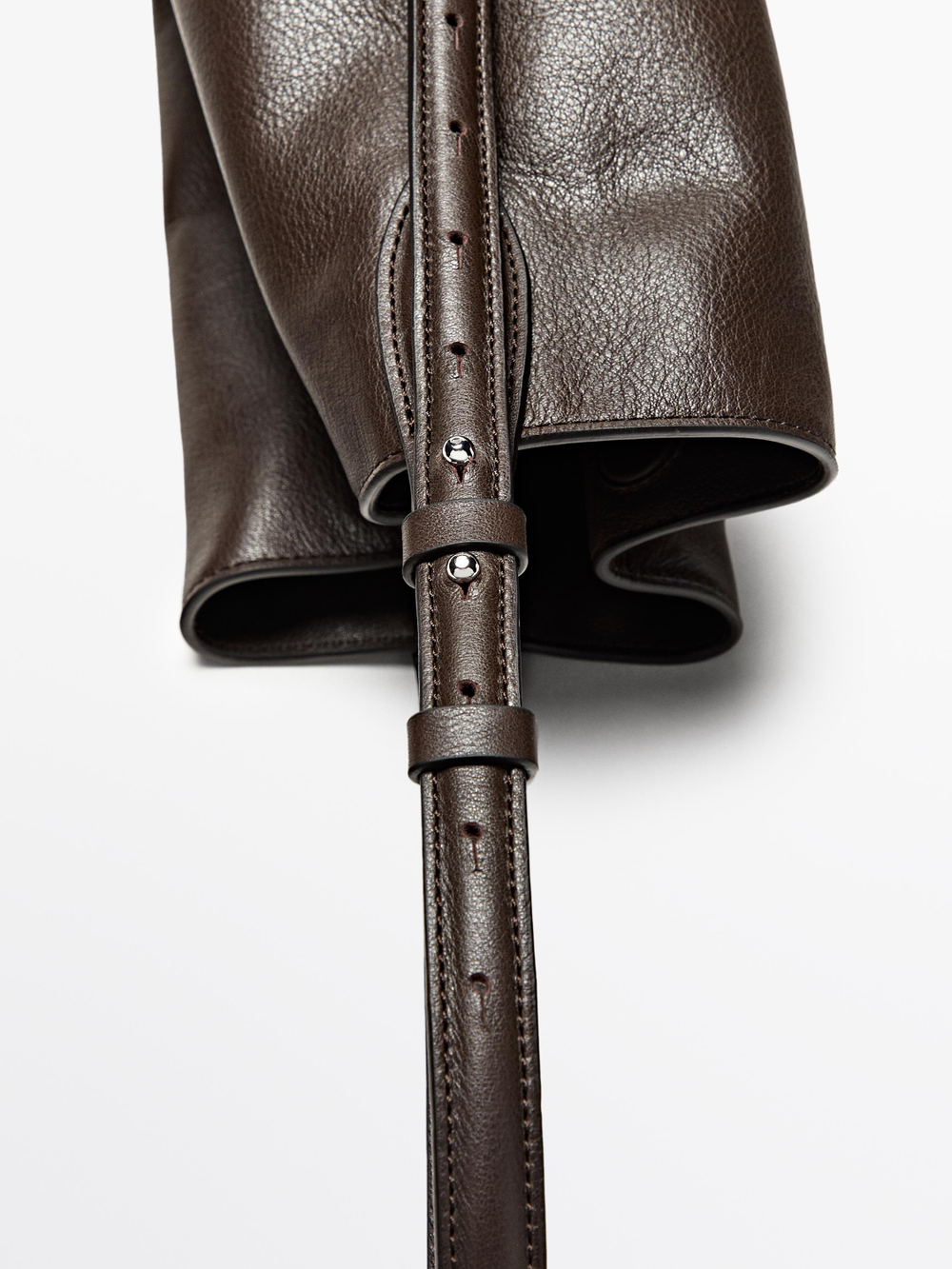 Massimo Dutti Мини-сумка-ведро из кожи наппа, коричневый