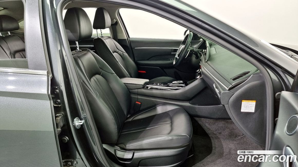 Hyundai Sonata Hybrid (DN8) Premium (03.2020)