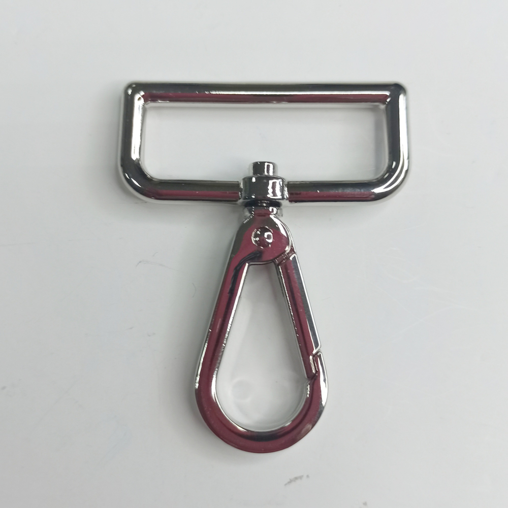 Карабин 38мм Серебро