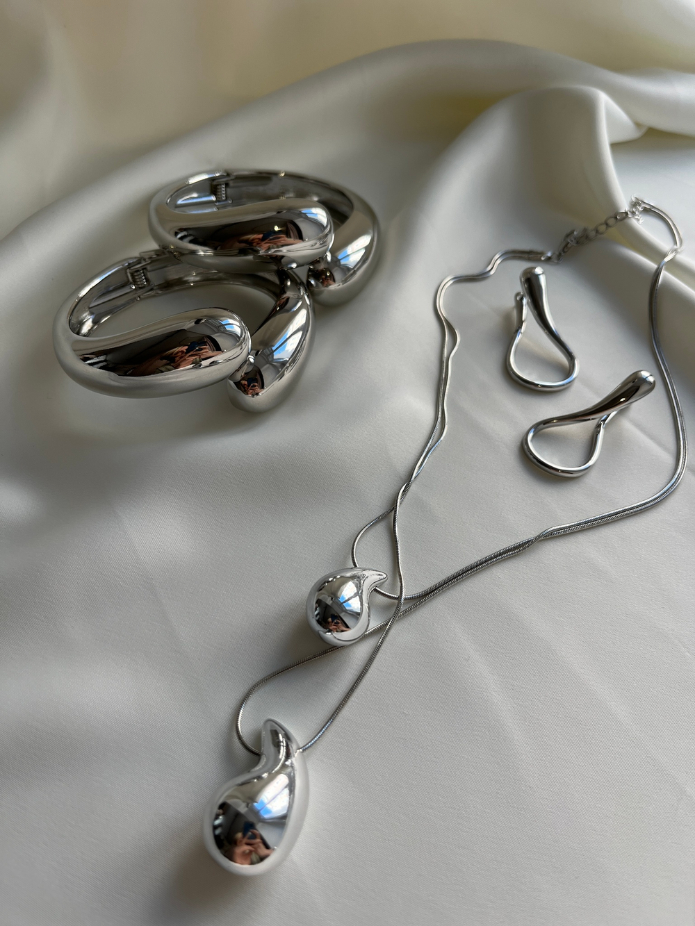Браслет капля SILVER