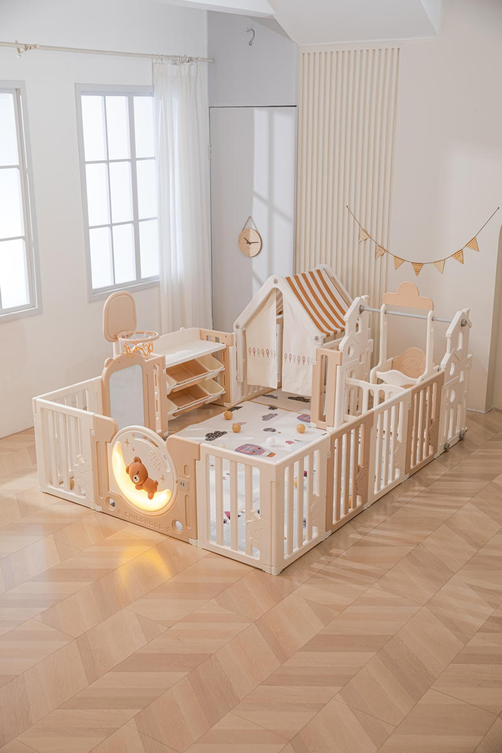 Манеж UNIX Kids DeLuxe House&Storage Camel, 150 x 180 см с игровыми аксессуарами