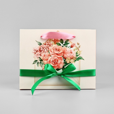 Пакет ламинированный с лентой «Для тебя», MS 23 × 10 × 18 см