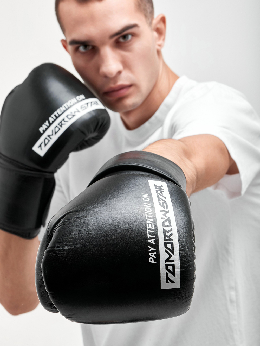 Перчатки боксерские Pay Attention on Tomorrow Star  (натуральная кожа)