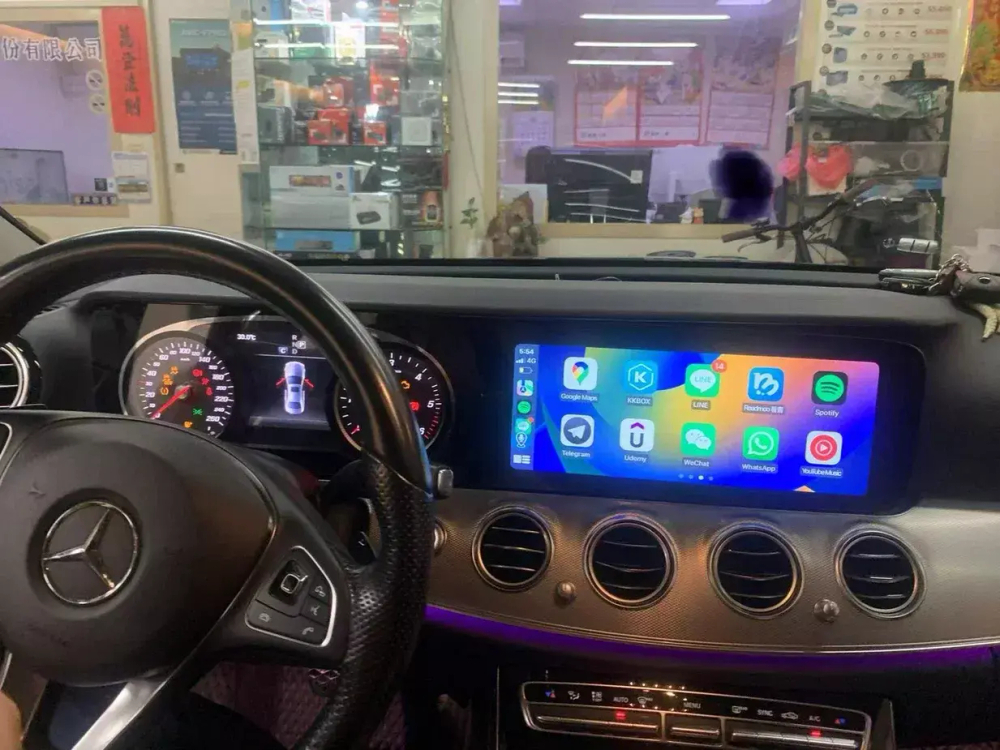 Магнитола Mercedes-Benz E-класс (W213) 2016-2018 NTG 5.5 - Carmedia MRW-M1201 монитор 12.3", Android 12, 8Гб+128Гб, 4G SIM-слот, CarPlay