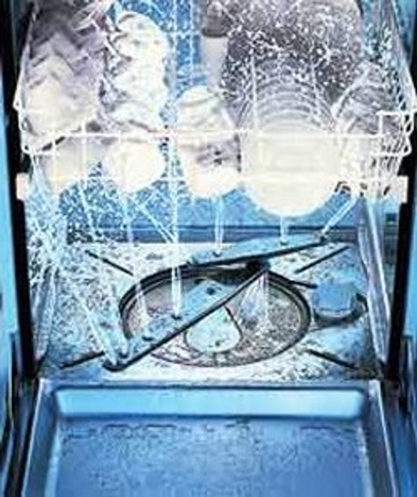 Как работает посудомоечная машина: этапы, детали и сравнение брендов.