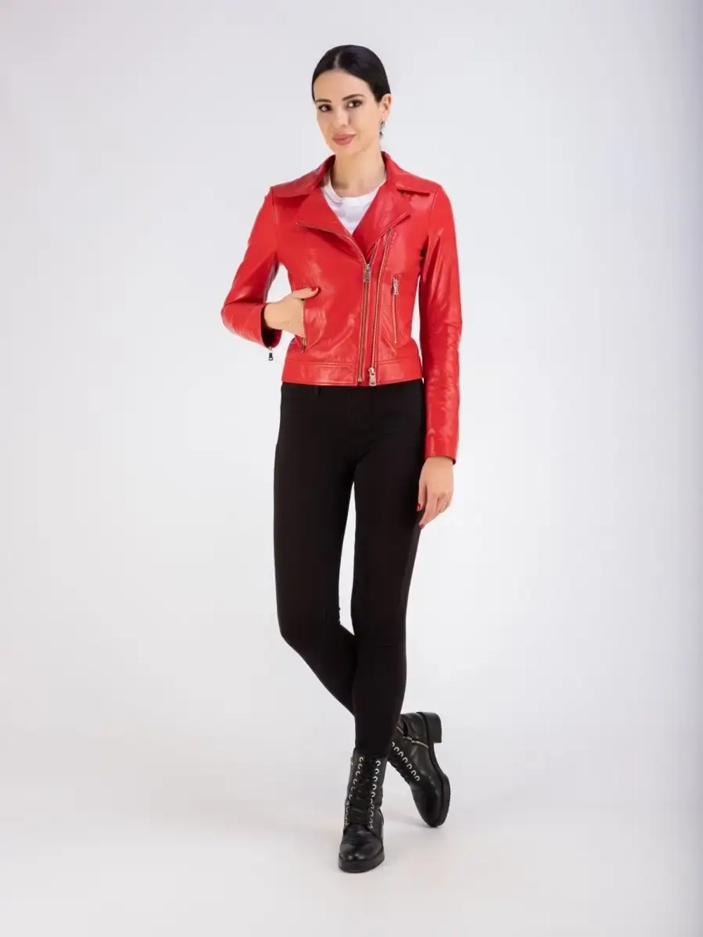 Кожаная куртка демисезонная косуха