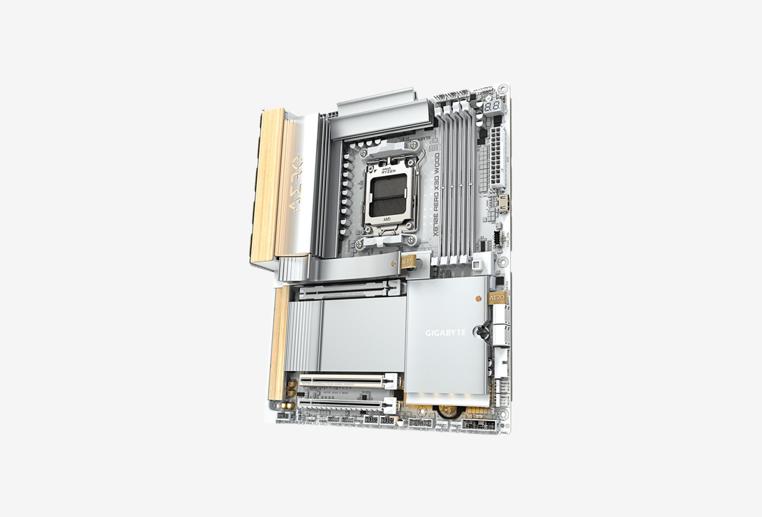X870E AERO X3D WOOD_0326412100727