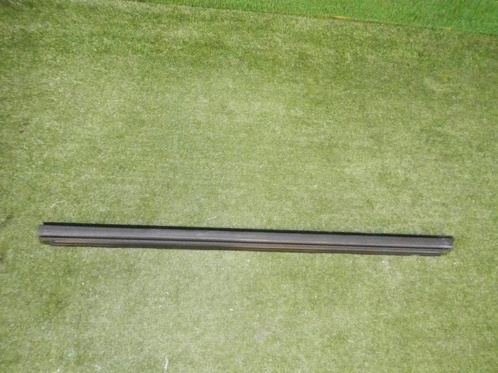 Накладка двери передняя левая Mercedes GLE V167 (2018-н.в.)