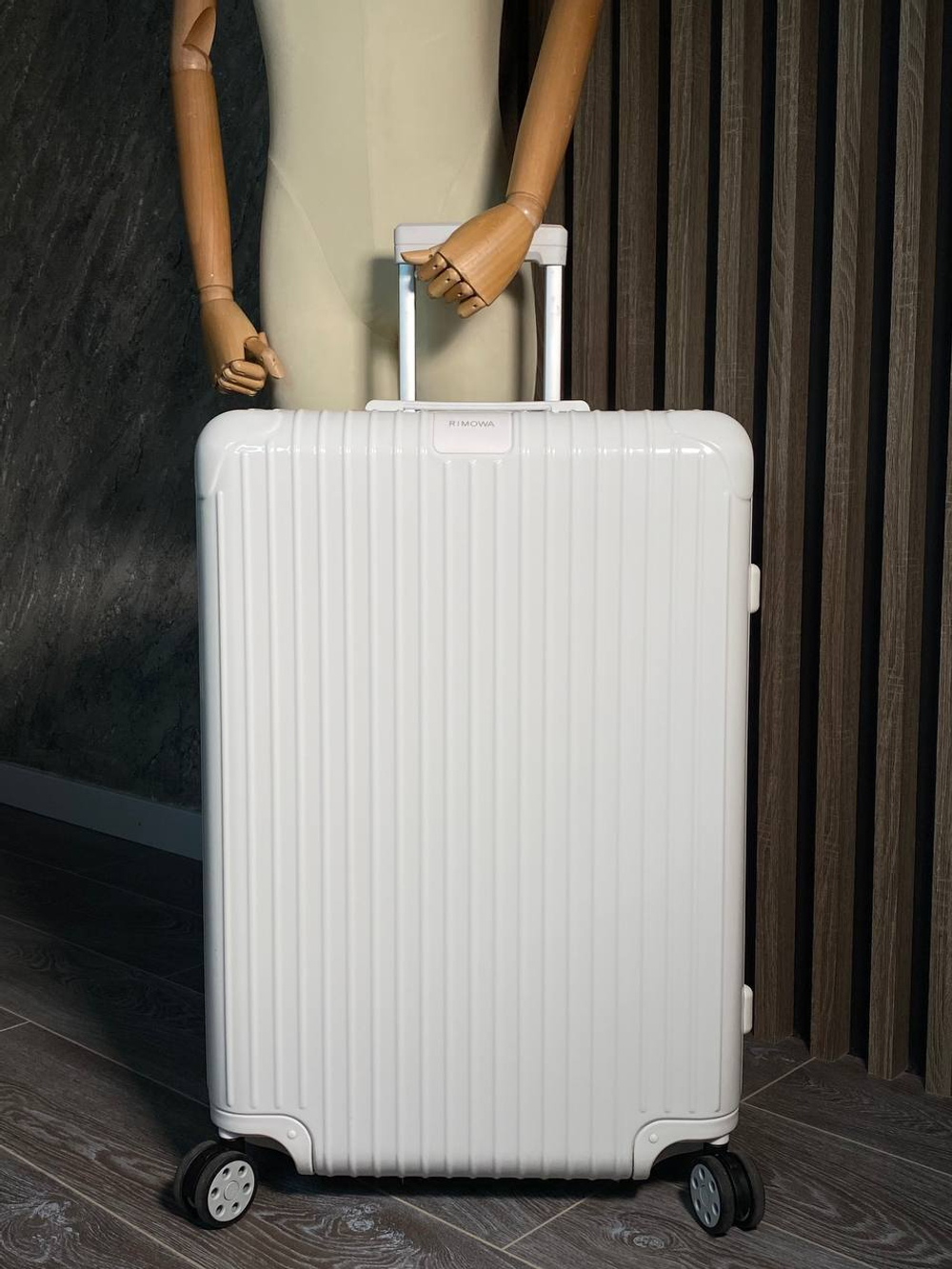 Чемодан Rimowa