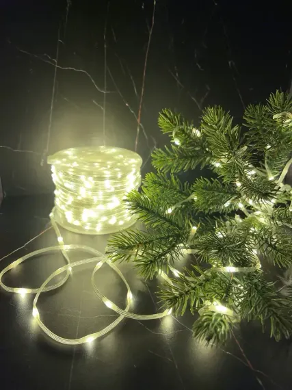 Светодиодная нить Роса 1000 теплых ламп, 50 м., плоский провод, прозрачный провод, Luca (89957)