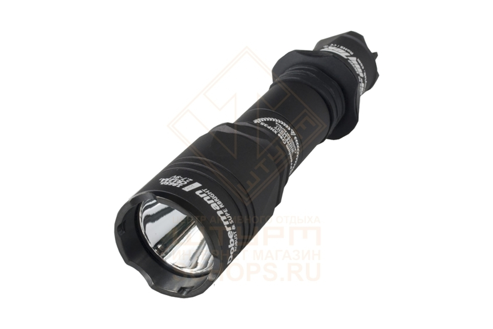 Фонарь Armytek Dobermann Pro XHP35 HI, Теплый