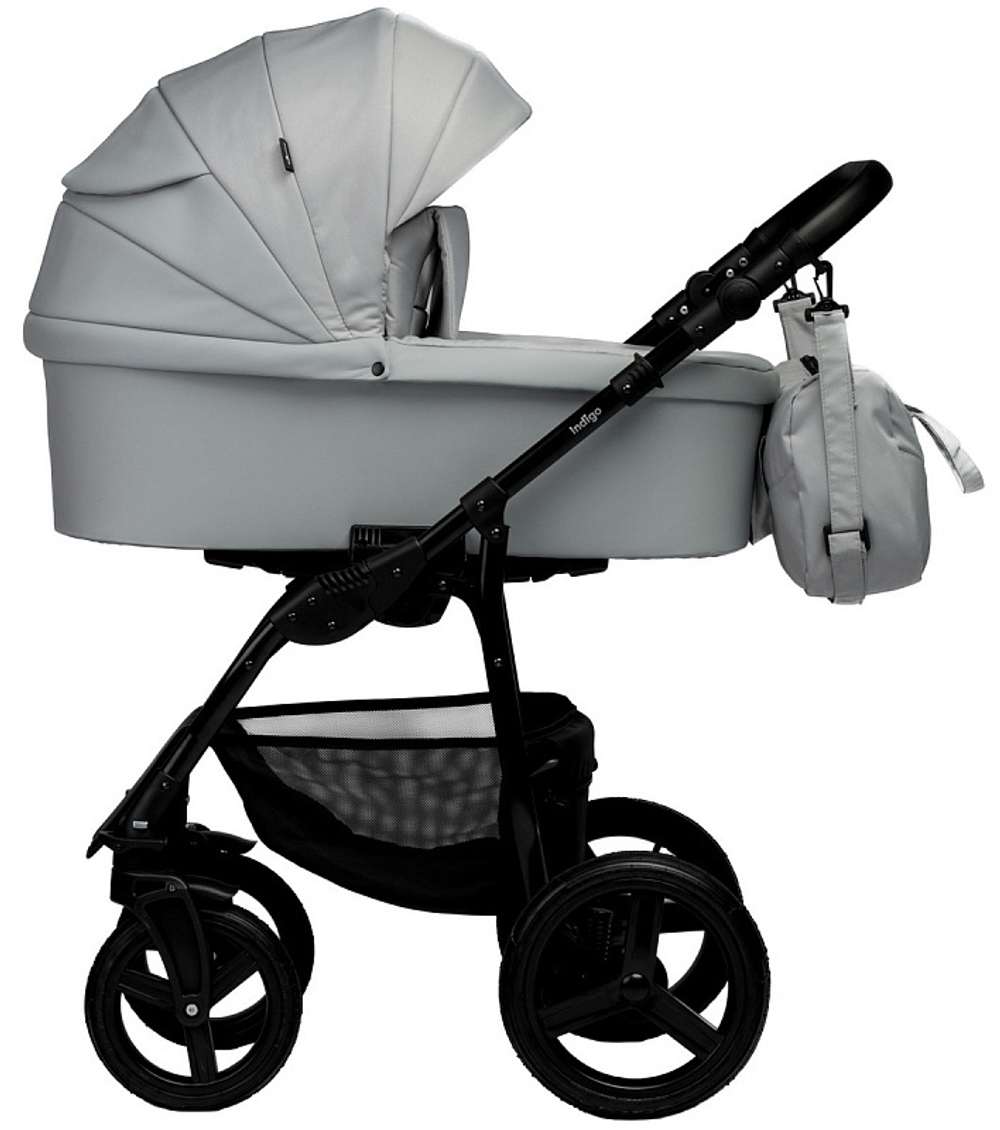 Детская коляска Indigo Impulse Eco 3 в 1 с автокреслом Avionaut Cosmo Ie04 св.серая кожа/св.серый