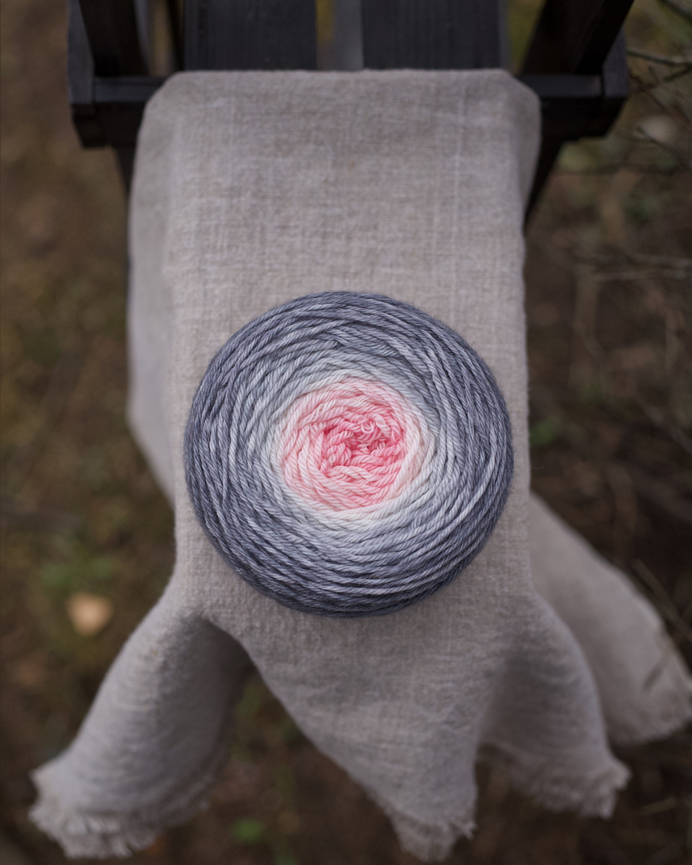 Градиент на шапку с кашемиром "Нежная роза"