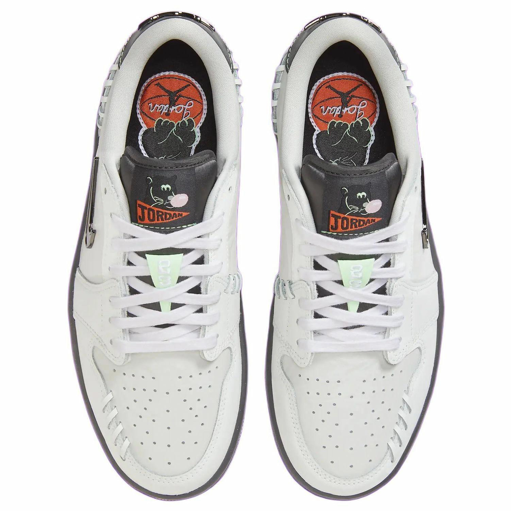 Кроссовки Jordan Air Jordan 1 Low Og "Black Cat" (Женская размерная сетка)
