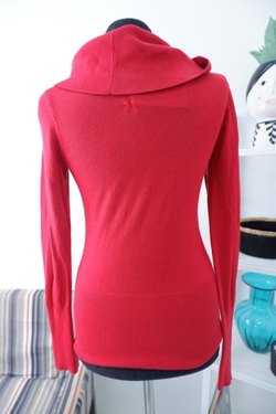 Джемпер Sela яркий 44 размер