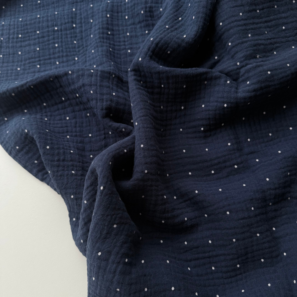 Муслин Мелкий горошек на синем фоне