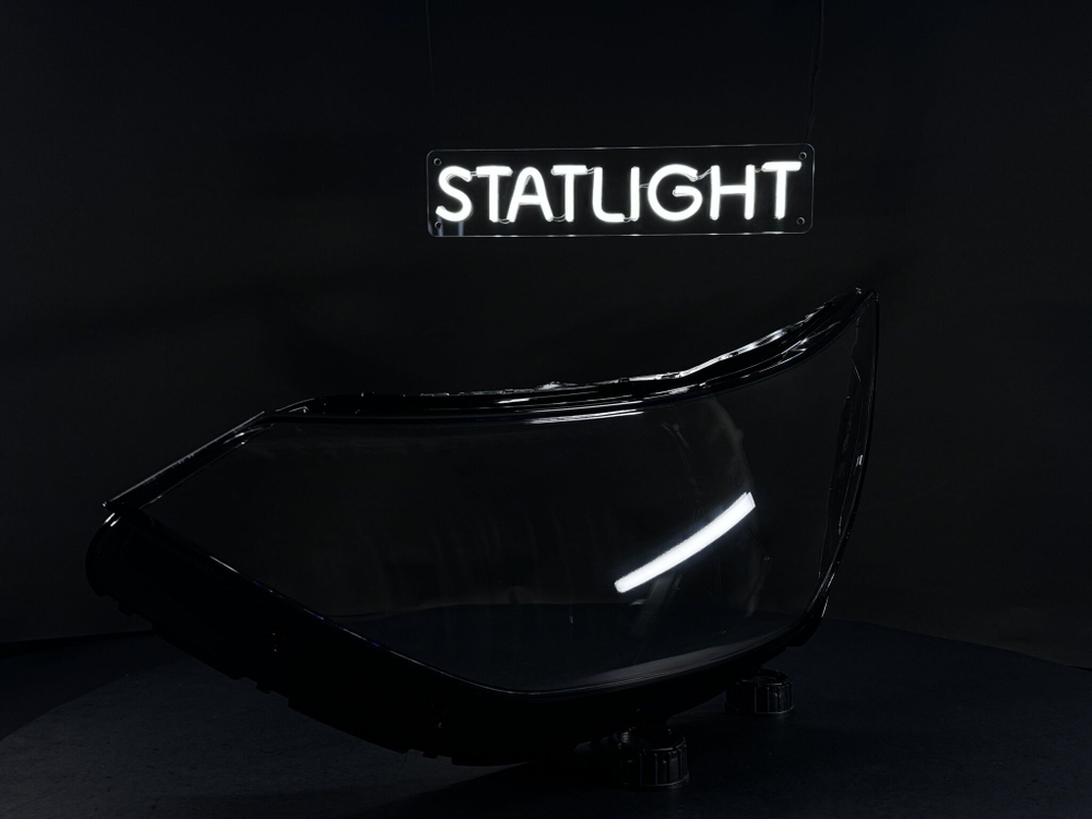 Левое стекло фары Hyundai Sonata 8 DN8 2019-2023